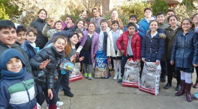 Öğrencilerden ''can dostlara'' destek ziyareti