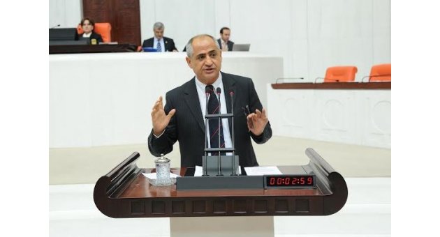 ‘Öğretmenlerimize Meclis’ten bir armağan bekliyoruz’