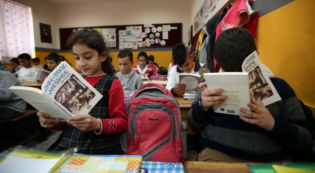 Okuma sevgileri hiç bitmesin