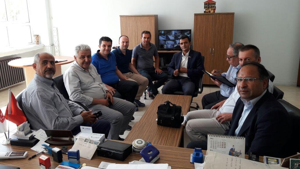 Özcan Purçu, &#039;&#039;Dümensiz Gemi Olmayın&#039;&#039;