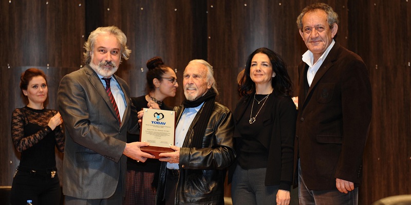 Özdemir Nutku için 'sanat gecesi'