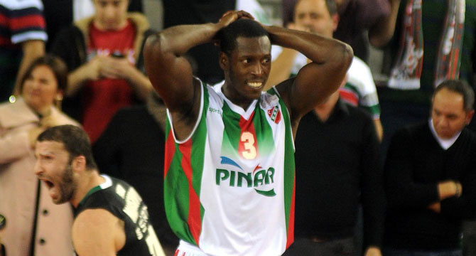 Palacios ay sonunda dönüyor