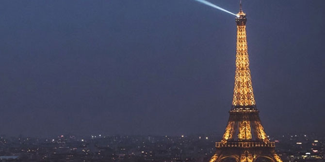 Paris Saldırısı Şüphelisi Teslim Oldu