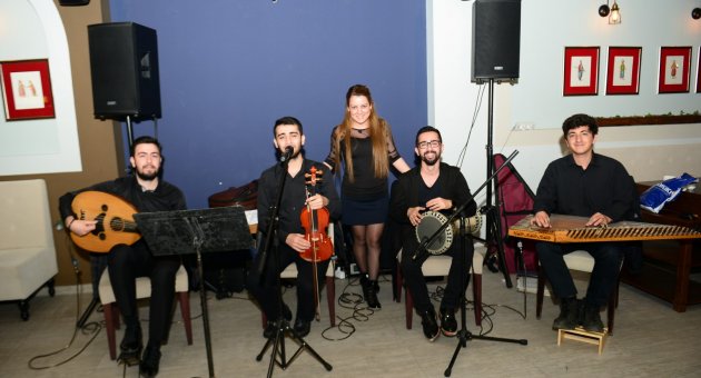 Pasaport Pier Roof'ta unutulmaz fasıl gecesi