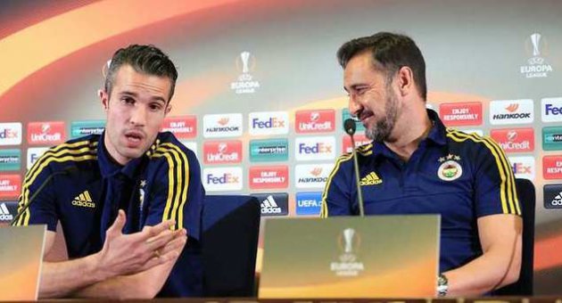 Pereira ile Van Persie buzları eritti