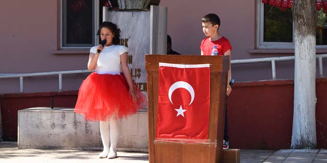 PORLAND 23 NİSAN’I ÇOCUKLARLA KUTLADI