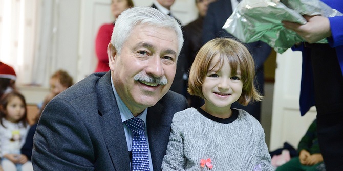 Rektör Hoşcoşkun'dan yeni yıl mesajı