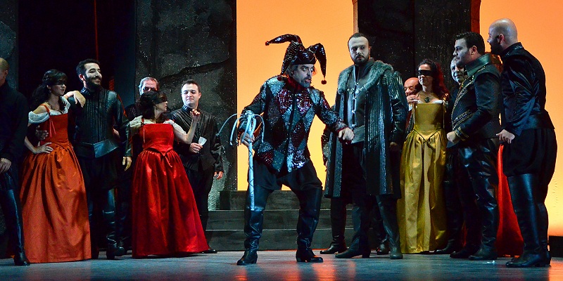 Rigoletto Yeniden İZDOB Sahnesinde