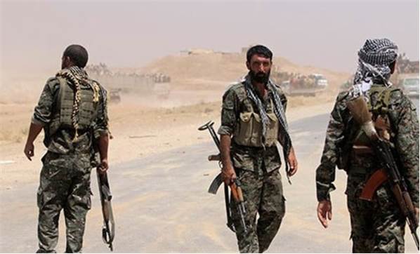 Rusya yanlışlıkla YPG'yi bombaladı