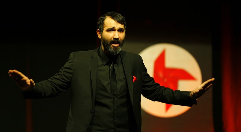 Sadece Diktatör İzmir'i sarstı