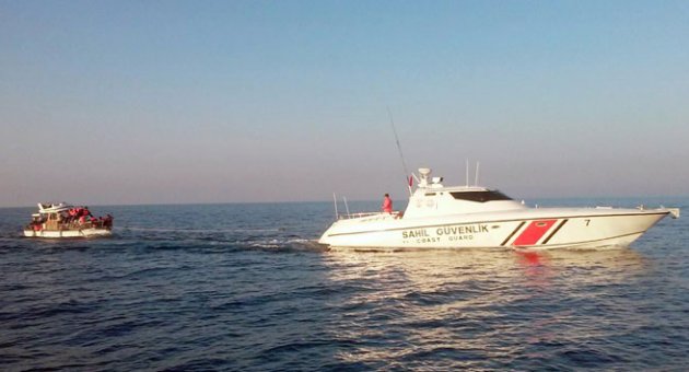 Sahil güvenlik 108 mülteciyi kurtardı