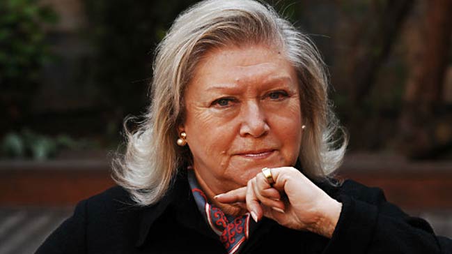 Sanatçı İnci Çayırlı kalp krizi geçirdi