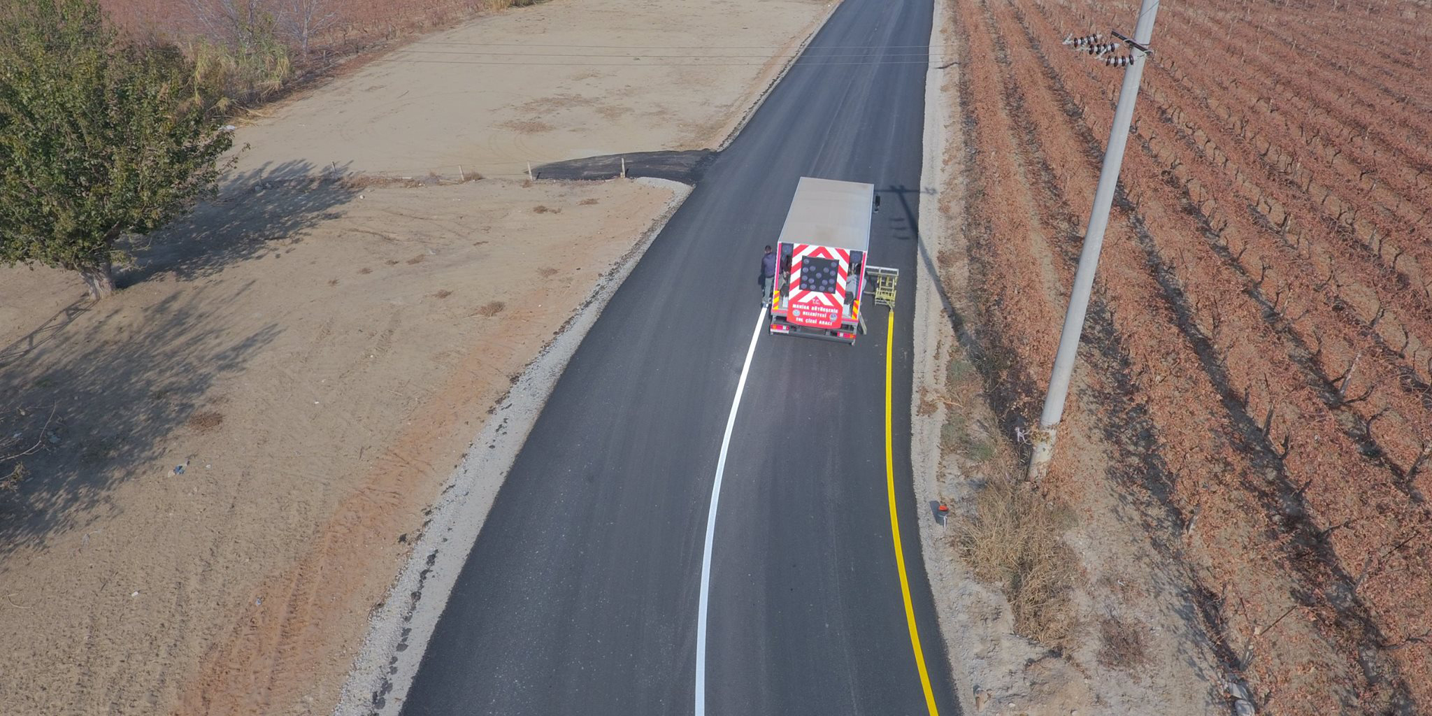 Sarıgöl’e Asfalt Hizmeti Büyükşehir’den