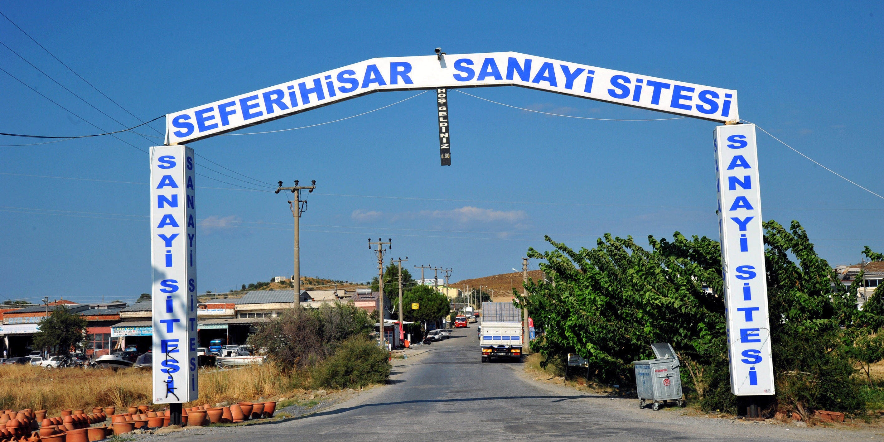 SEFERİHİSAR SANAYİ SİTESİ YENİLENİYOR