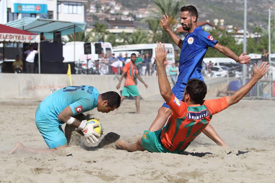 SEFERİHİSAR TÜRKİYE ŞAMPİYONU