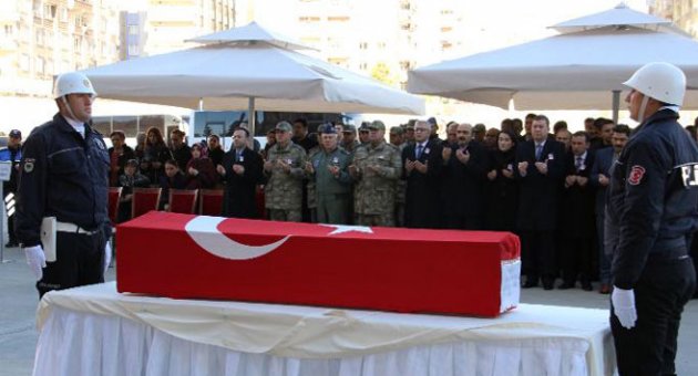 Şehit polis memleketine uğurlandı