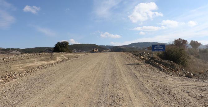 Selendi Mahalleleri Büyük Hizmeti Görüyor