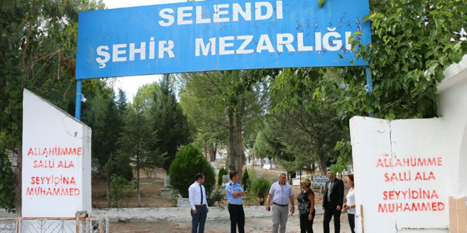 Selendi Mezarlıklarına İnceleme
