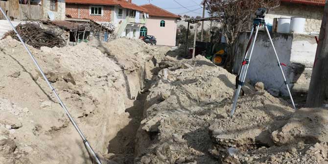 Selendi'nin Mahallelerine Hizmet Atağı