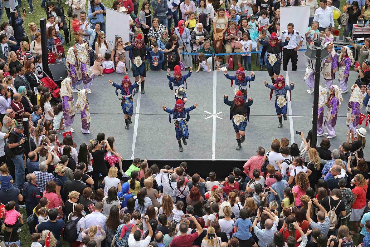 Seneye yine bekliyoruz!