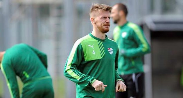 Serdar Aziz'in yeni takımı...