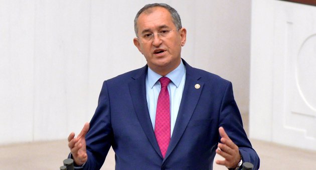 Sertel: 'İzmir siyasi duruşu nedeniyle cezalandırılıyor'