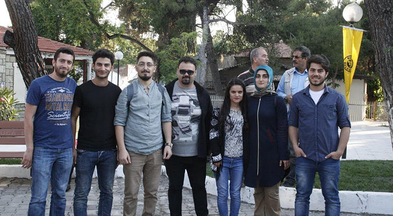 Şiir Sokakta Ekibi Kitaplarını Sokakta İmzalayacak