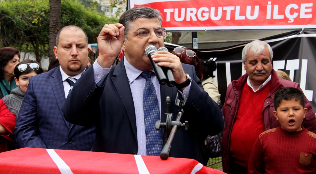 Sındır: ''Diktatörlüğün panzehiri CHP’dir''