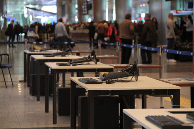 Sınır kapılarında referandum oylamaları başladı