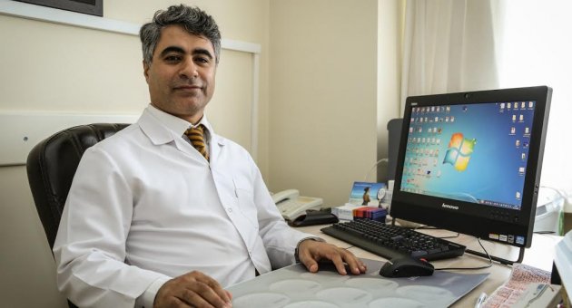 Sivilce Bonzaiyi Ele Veriyor