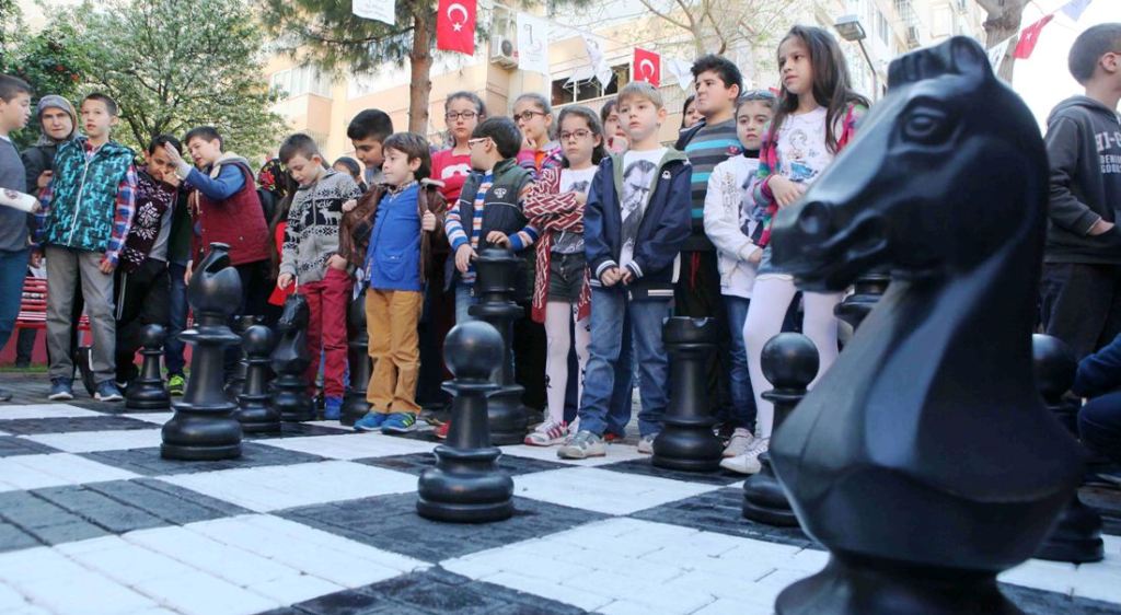 Sokakta satranç var!