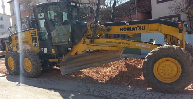 Soma’nın Caddelerinde Yoğun Mesai 