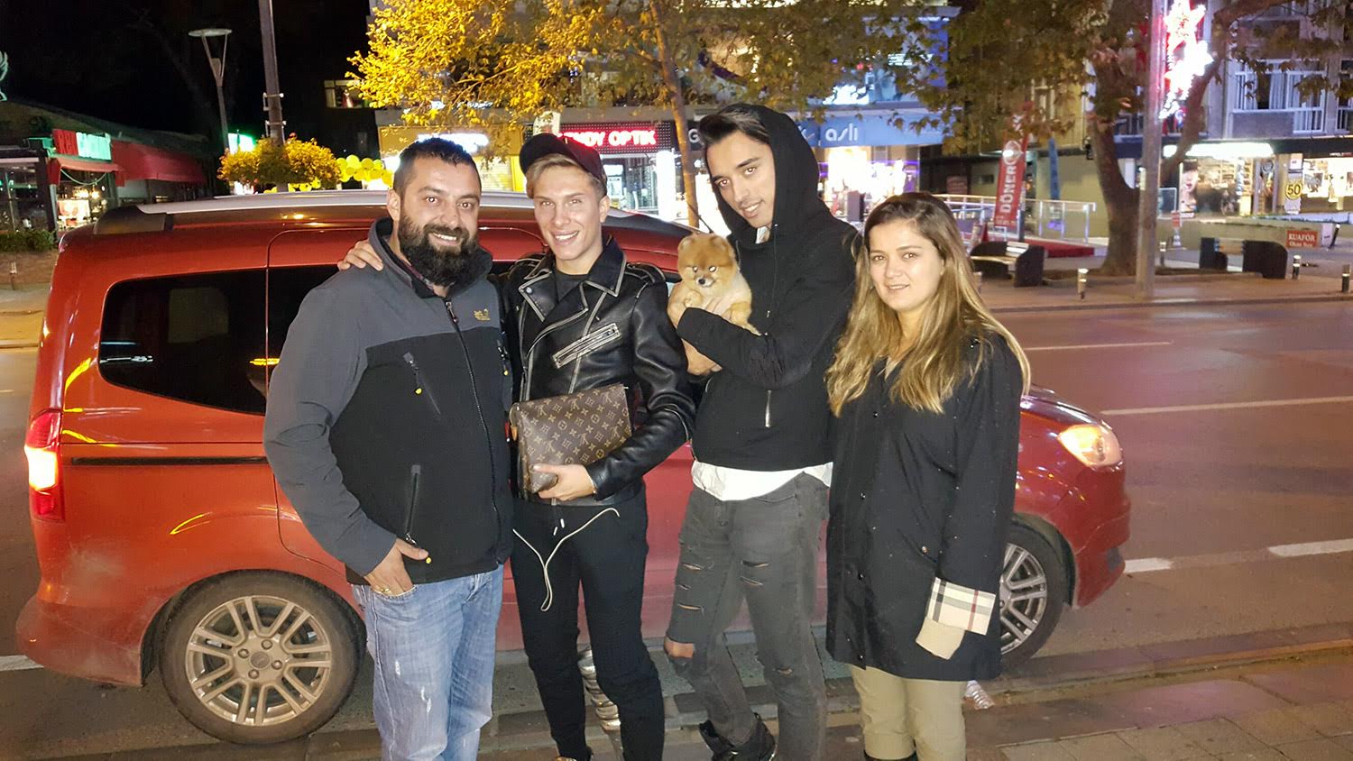 Sosyetede Pomeranian Modası