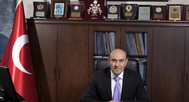 Soyer, 10 Ocak Çalışan Gazeteciler Gününü kutladı