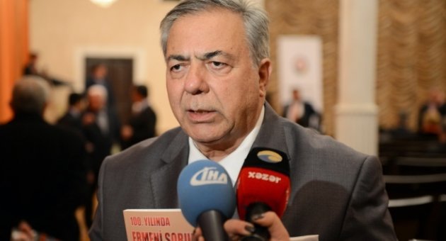 Sözde aydınlara bir kınama daha!