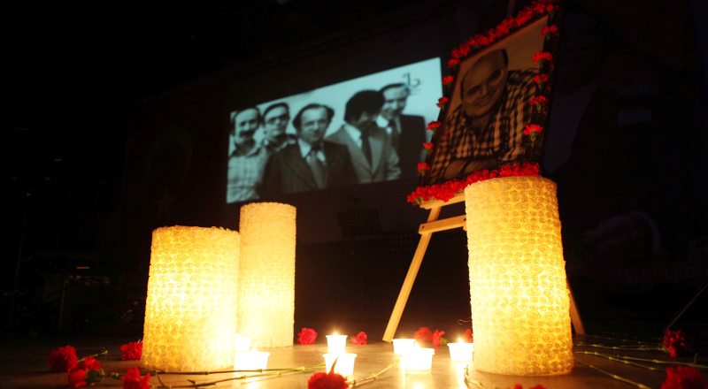 Söz meclisten içeri!