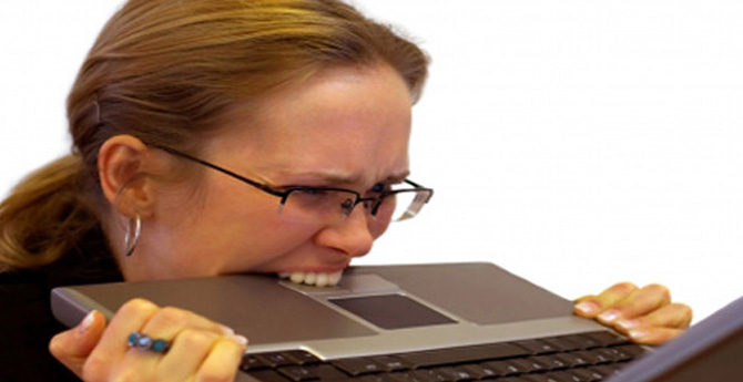 Stres Yapmak Dişlere Zarar Veriyor!