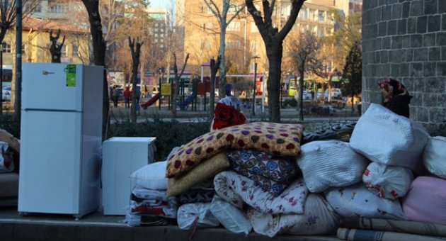 Sur’dan 'kaçış' devam ediyor