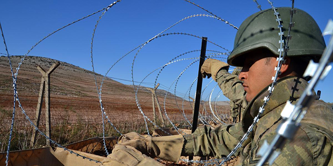 Suriyeli köylüler Türk askerine ateş açtı