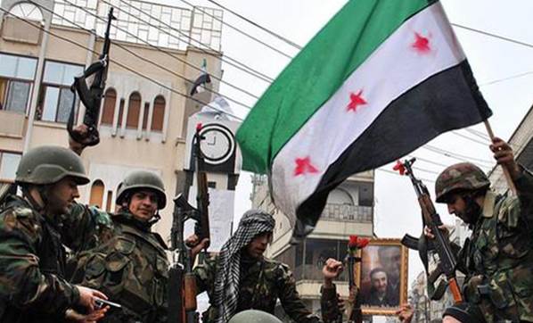 Suriye Ordusu Rus Desteğiyle Rakka&#039;ya Girdi