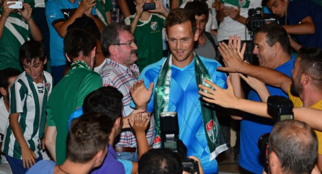 Sutter'den Timsah Arena'ya övgü