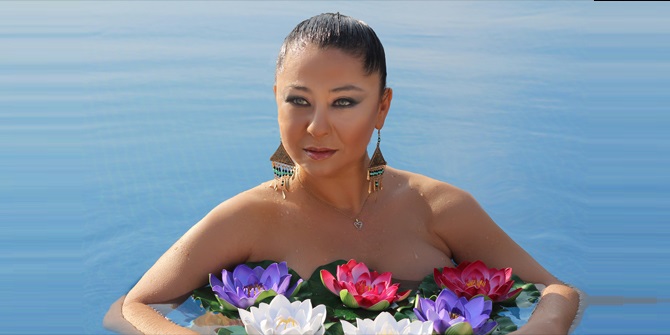 Tanımadığım insanlardan evlilik teklifi alıyorum