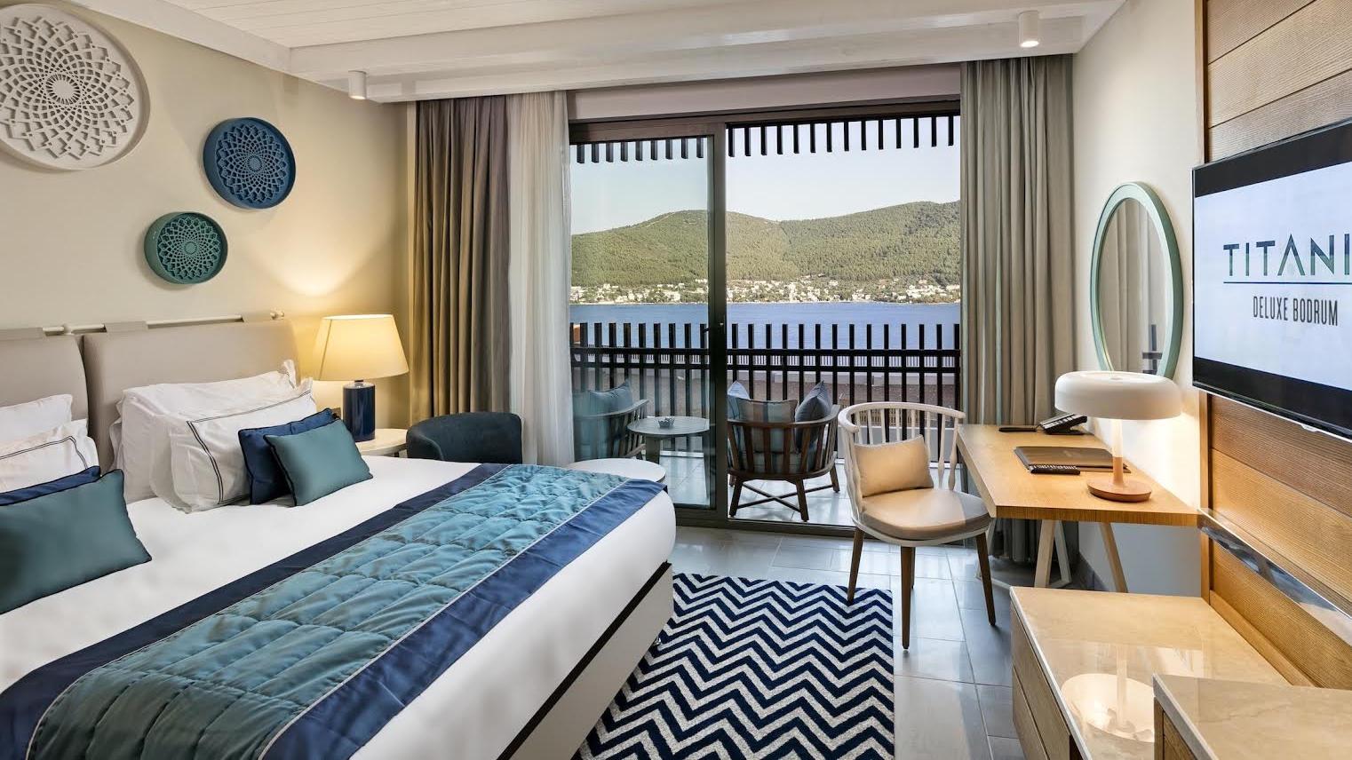 Tatilin yeni adresi: Titanic Deluxe Bodrum