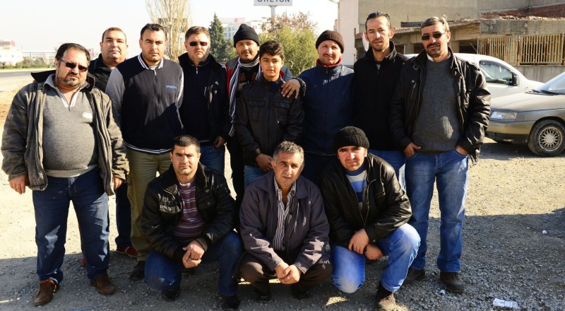 TAZMİNATLARINI ALAMAYAN İŞÇİLER İSYAN ETTİ