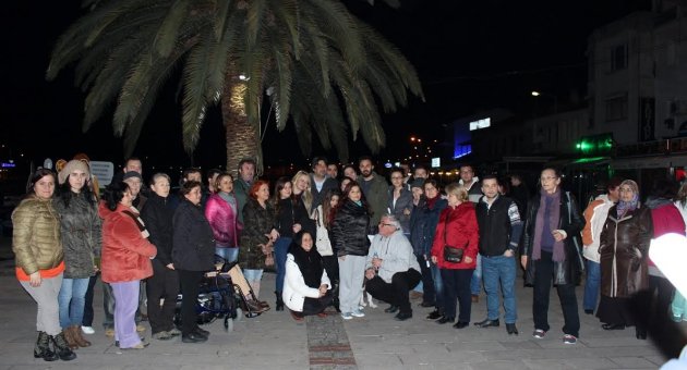 TECAVÜZ OLAYI FOÇA'DA PROTESTO EDİLDİ