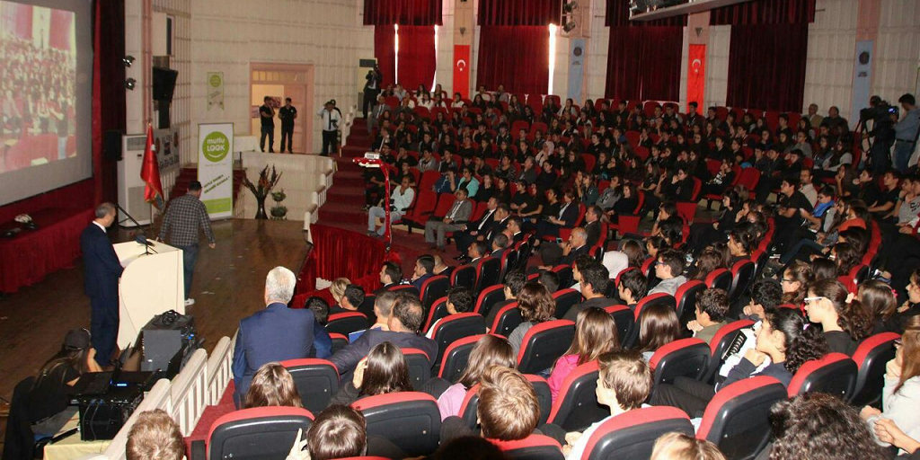 TEM, Gençleri bilgilendirdi