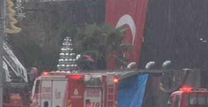 Terör Saldırısına Türk Bayraklı Yanıt!