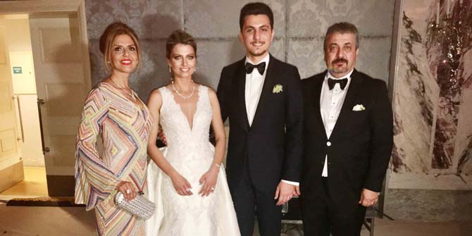 Tik kralı yeğenini evlendirdi