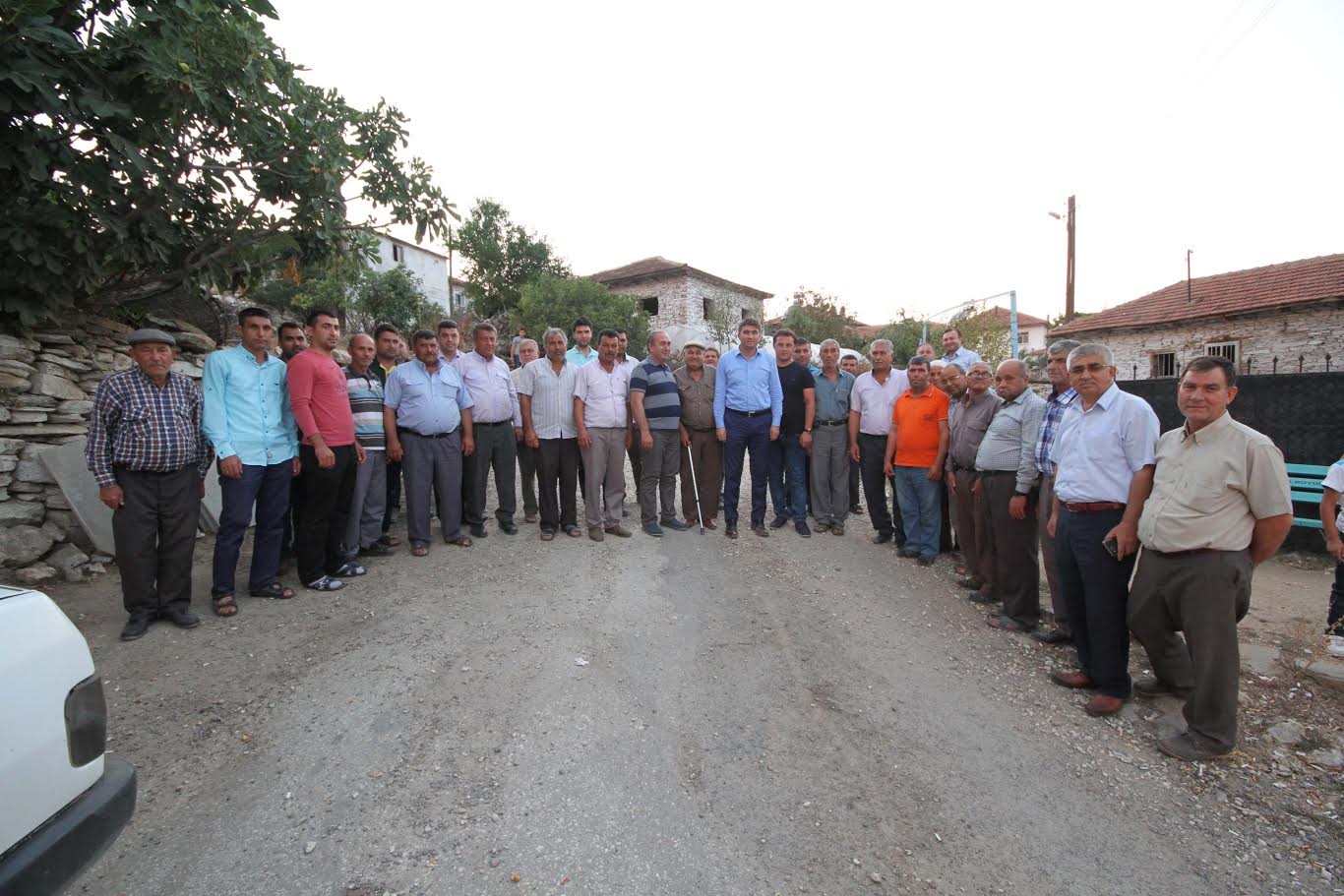 Tosun Bayramda Köylüyü Ziyaret Etti