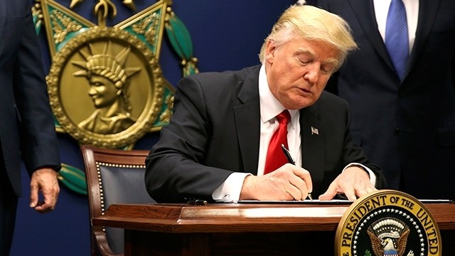 Trump ABD'nin Yeni Hedefini İran Olarak Belirledi